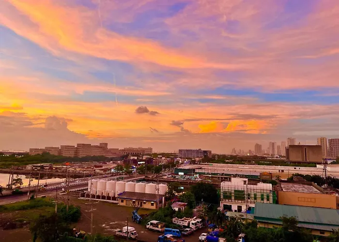 Staycation Pasay Near Airport & Mall Of 7a Hébergement de vacances